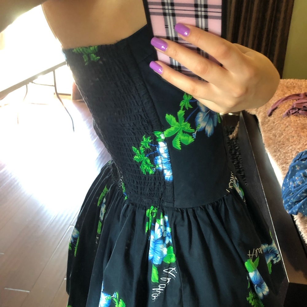 Aloha Floral Strapless Dress - Picture 2 of 2